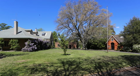 Briar Lane - Nelsons Bay Accommodation 0