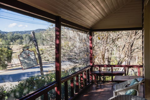 Capers Cottage - Accommodation Nelson Bay 2