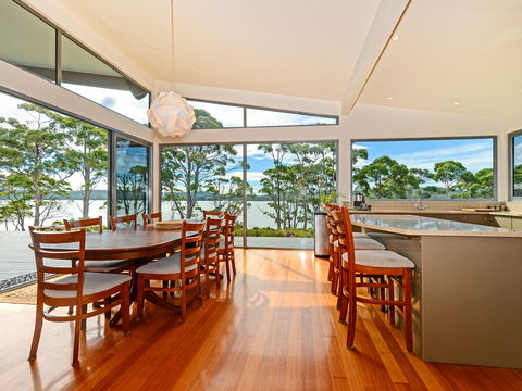 Cloudy Bay Lagoon Estate - Accommodation Nelson Bay 2