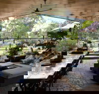 Cooby View Farm Stay - Accommodation Nelson Bay