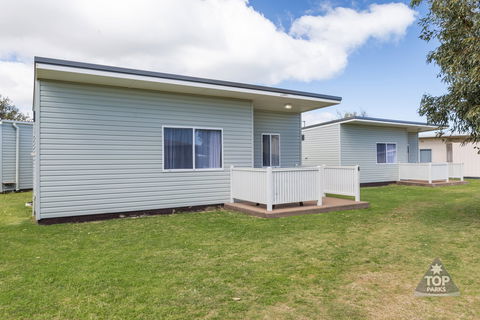 Geraldton Belair Gardens Caravan Park - Accommodation Nelson Bay 1