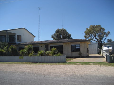 Harry's - Accommodation Nelson Bay 0