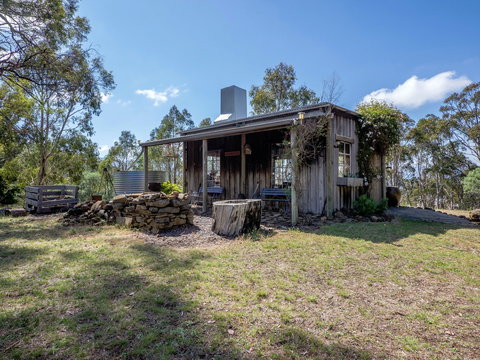 Heimat Chalets - Accommodation Nelson Bay 1