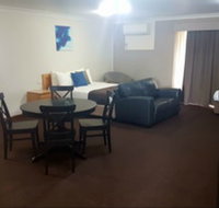 Hilltops Retreat Motor Inn - Accommodation Nelson Bay