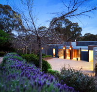 Hisha - Accommodation Nelson Bay