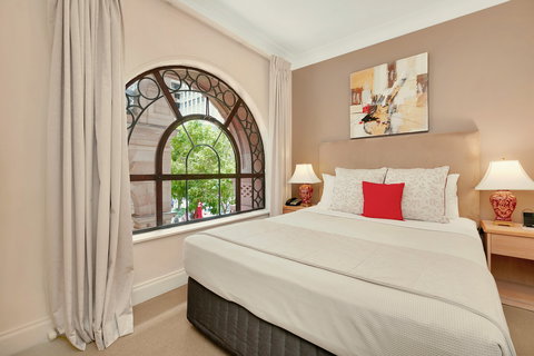 Manor Apartment Hotel - Accommodation Nelson Bay 1