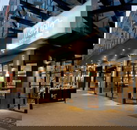 Mantra Hindmarsh Square - Accommodation Nelson Bay