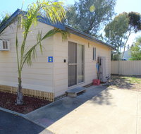 Moonta Bay Cabins - Cabin 2