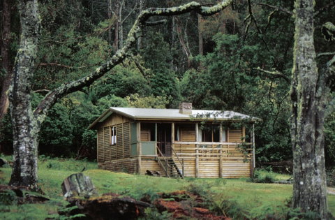 Mountain Valley Wilderness Holidays - Accommodation Nelson Bay 1