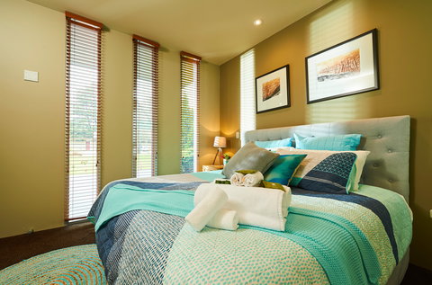 No. 6 Luxury Private Haven - Accommodation Nelson Bay 0