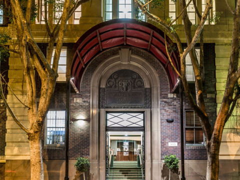 Oaks Sydney Goldsbrough Suites - Accommodation Nelson Bay 0