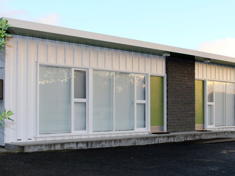 Parkers Holiday Cottages - Accommodation Nelson Bay 0