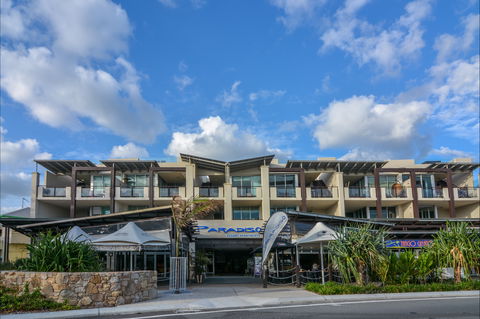 Paradiso Resort - Accommodation Nelson Bay 0