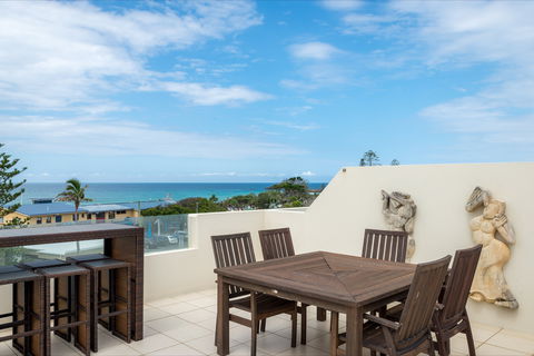 Paradiso Resort - Accommodation Nelson Bay 2