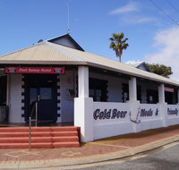 Port Kenny Hotel - Accommodation Nelson Bay