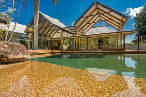 Rockinghorse House - Accommodation Nelson Bay 0