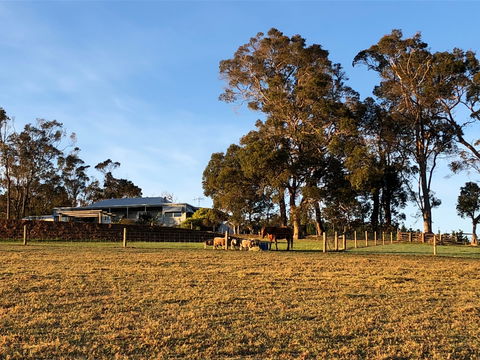 Great Southern Outback Tours & Accommodation - Accommodation Nelson Bay 2