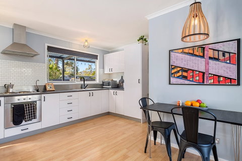 Three Beaches - Accommodation Nelson Bay 2
