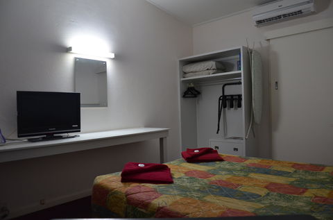 Travelway Motel - Accommodation Nelson Bay 2