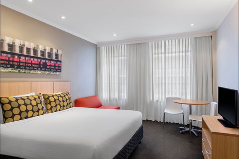 Travelodge Hotel Sydney Martin Place - Accommodation Nelson Bay 0