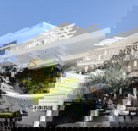 White Beach Cottage - The Perfect Beach Getaway - Accommodation Nelson Bay