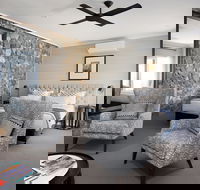 Worthington's Guest Suite - Pokolbin Hunter Valley - Accommodation Nelson Bay