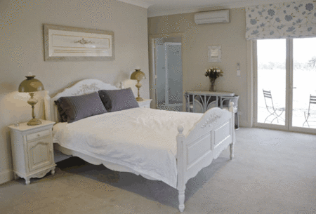 Myan Breezes Guesthouse - Accommodation Nelson Bay