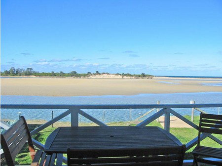 Dolphins Point Tourist Park - Accommodation Nelson Bay 1