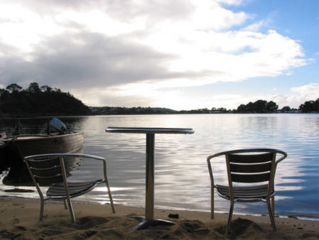 Deja Vu Lakes Entrance B And B - Accommodation Nelson Bay 4