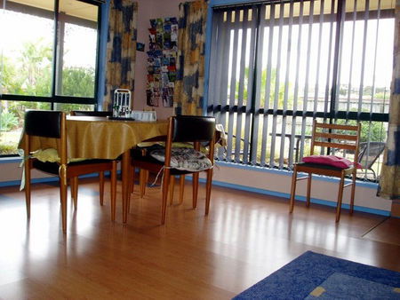 Bells By The Beach Holiday House - Accommodation Nelson Bay 2