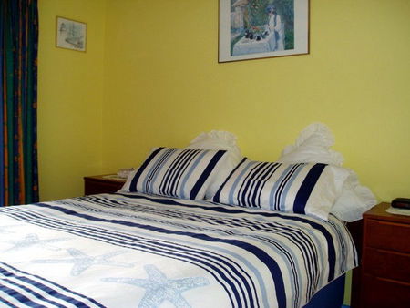 Bells By The Beach Holiday House - Accommodation Nelson Bay 3