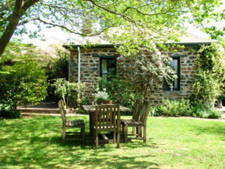 Fieldstone House - Accommodation Nelson Bay 1