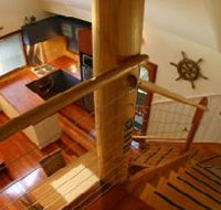 Aireys Overboard Seaside Cottage - Accommodation Nelson Bay