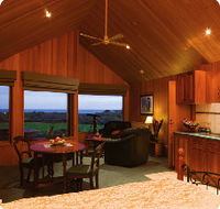 Lonsdale Views - Accommodation Nelson Bay