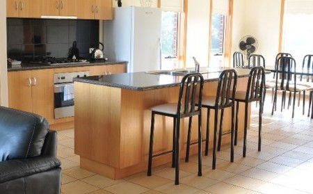 Reef View Apartments - Accommodation Nelson Bay 5