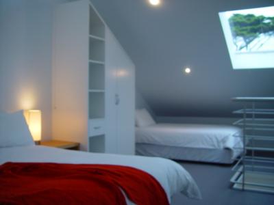 Oceanic Apartments - Accommodation Nelson Bay 2