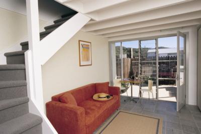 Oceanic Apartments - Accommodation Nelson Bay 3