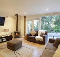 Arnica Views Luxury Retreat - Accommodation Nelson Bay