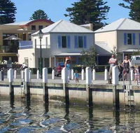 Dockside Waterfront Indulgence - Accommodation Nelson Bay
