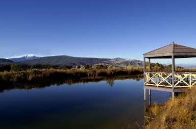 Wombat Hills Cottages - Accommodation Nelson Bay 2