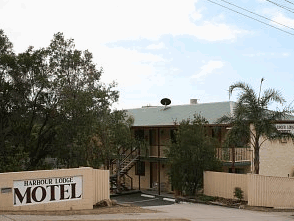 Harbour Lodge Motel - Accommodation Nelson Bay 2