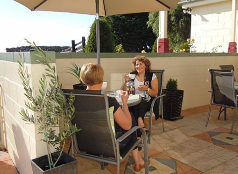 Killara Accommodation - Accommodation Nelson Bay 3