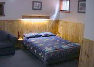 Ocean Grove Cedar Cabins - Accommodation Nelson Bay 1