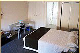 Homestead Motor Inn And Apartments - Accommodation Nelson Bay 2