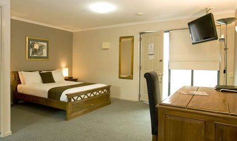Quality Inn And Suites The Menzies - Accommodation Nelson Bay 1