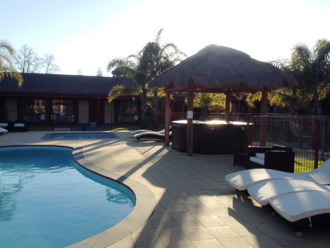 Bendigo Lakeview Motor Inn - Accommodation Nelson Bay 0