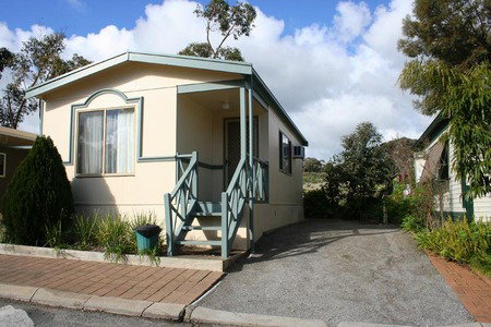 Woodcroft Park Caravan Park - Accommodation Nelson Bay 2
