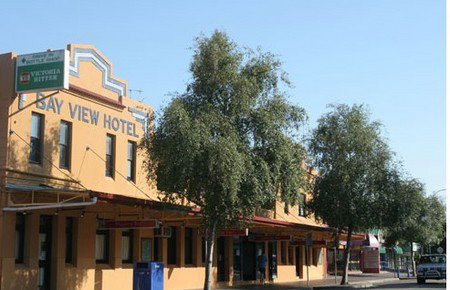 Bay View Hotel - Accommodation Nelson Bay 1