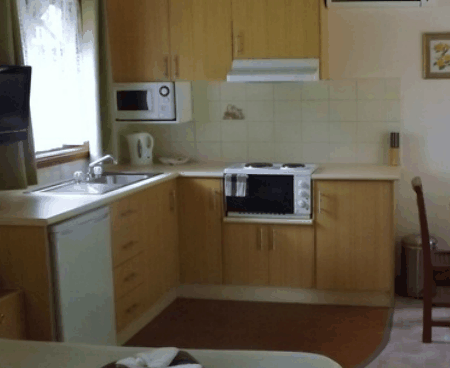 Tumut Log Cabins - Accommodation Nelson Bay