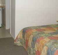Golf View Motor Inn - Accommodation Nelson Bay